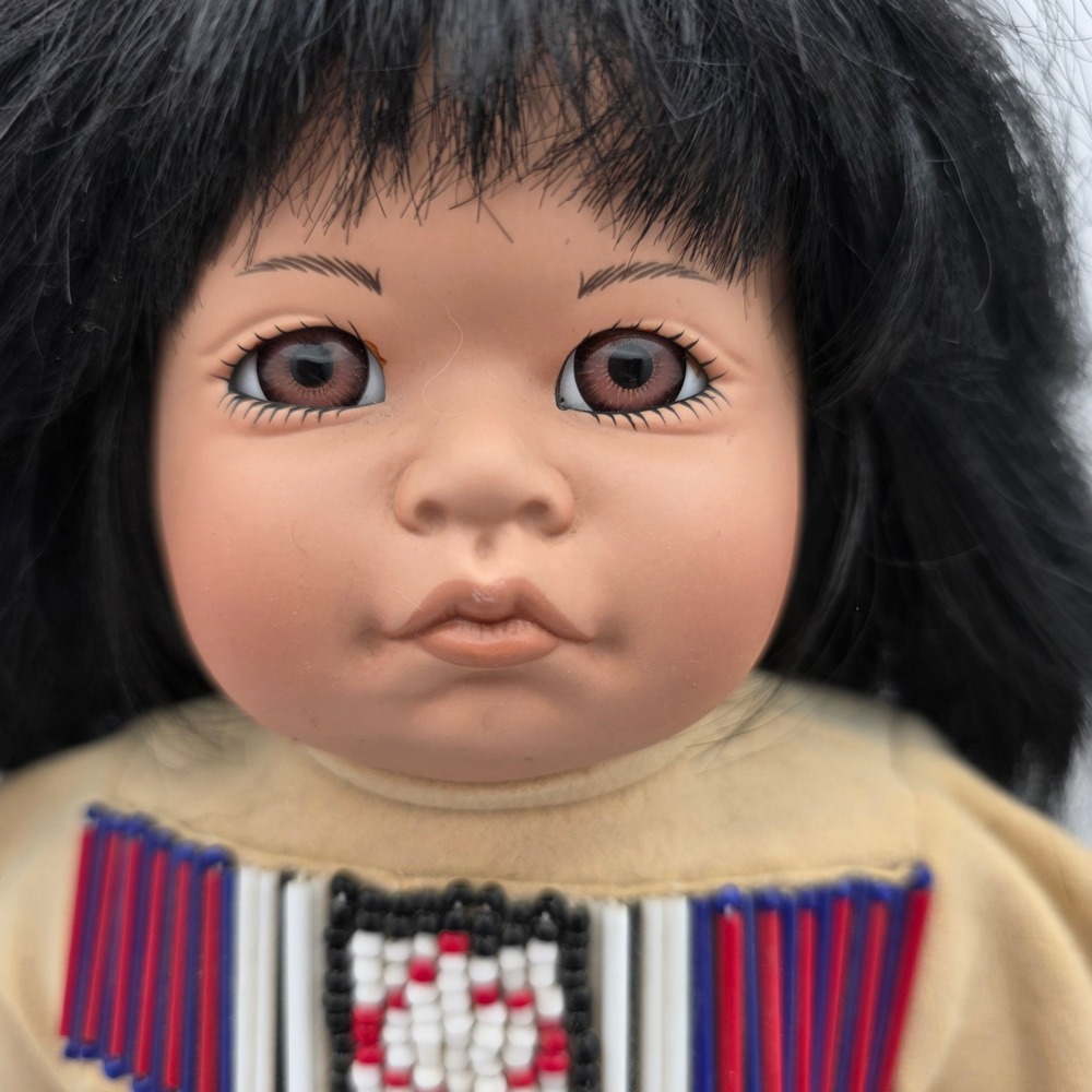 Vtg Hamilton‎ Collection Native American Doll Little Cloud 15" Tan Beaded Fringe - Picture 6 of 16